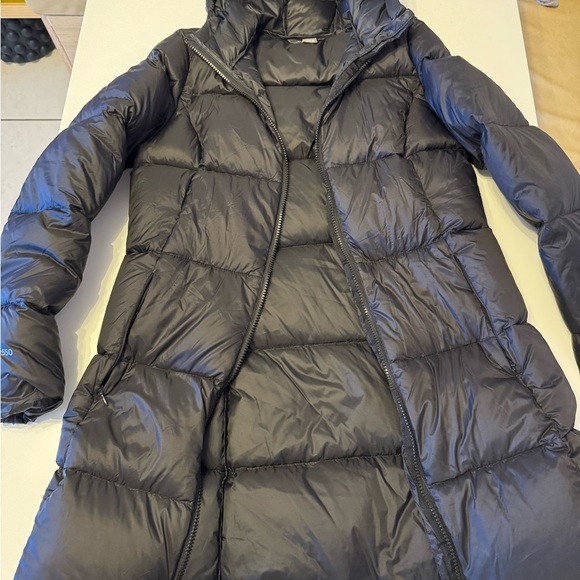 Eddie Bauer Women's Black Puffer Jacket - Picture 8 of 10